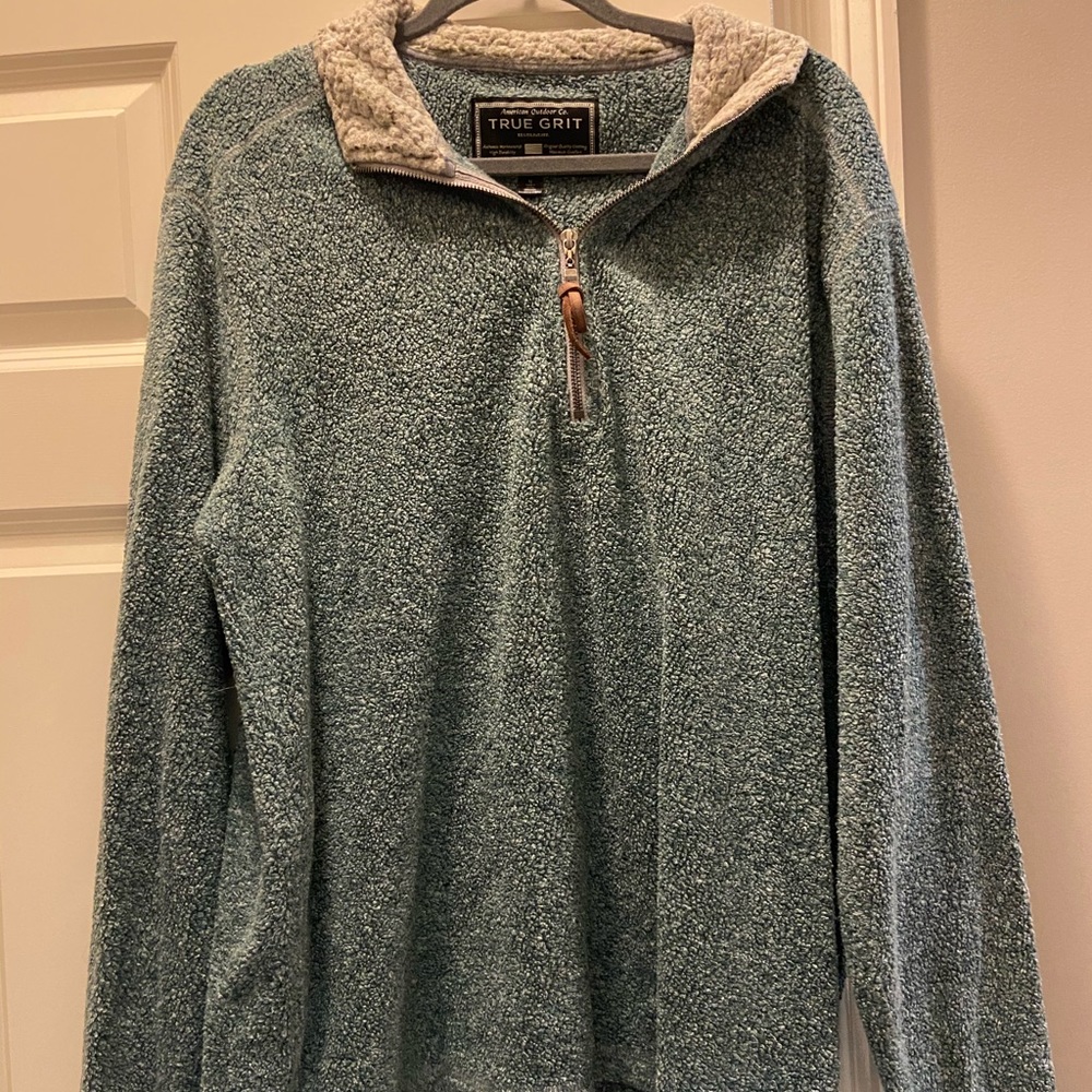 True grit pullover